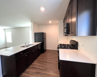 213 Anvil Drive - Photo Thumbnail 1
