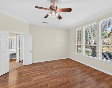 8701 Mandevilla Drive - Photo Thumbnail 14