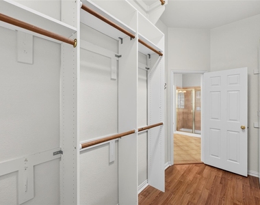 8701 Mandevilla Drive - Photo Thumbnail 21