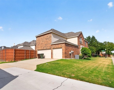 8701 Mandevilla Drive - Photo Thumbnail 37