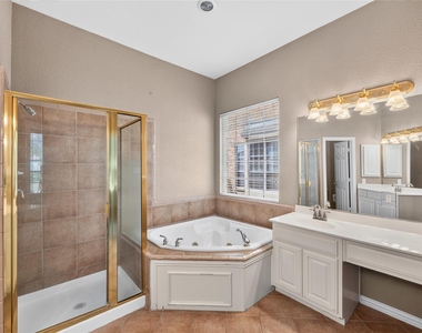 8701 Mandevilla Drive - Photo Thumbnail 18