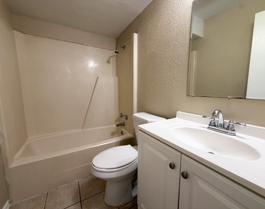 1211 Old Bardwell Road - Photo Thumbnail 8