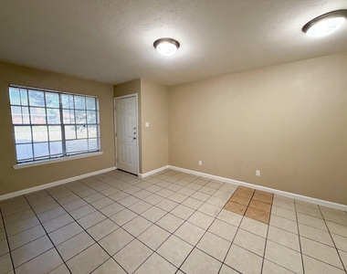 1211 Old Bardwell Road - Photo Thumbnail 3