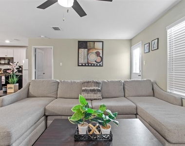 1602 Westfall Drive - Photo Thumbnail 28