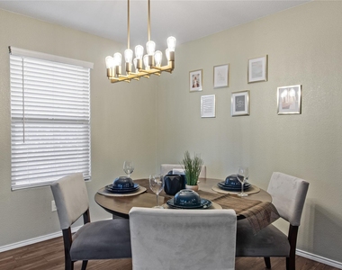 1602 Westfall Drive - Photo Thumbnail 32