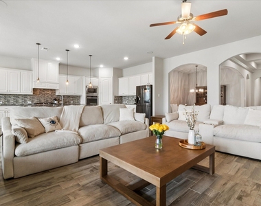 1113 Indigo Creek Way - Photo Thumbnail 5