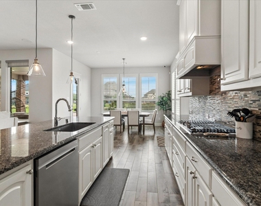 1113 Indigo Creek Way - Photo Thumbnail 10