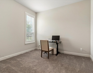 1113 Indigo Creek Way - Photo Thumbnail 16