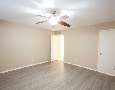 5308 Gates Drive - Photo Thumbnail 25
