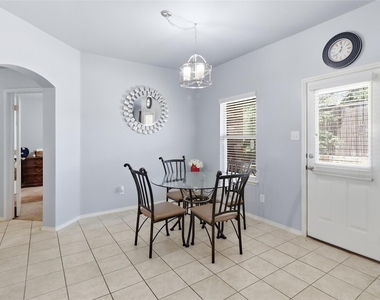 2380 Willard Way - Photo Thumbnail 16
