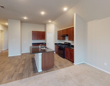 6204 Painswick Drive - Photo Thumbnail 8
