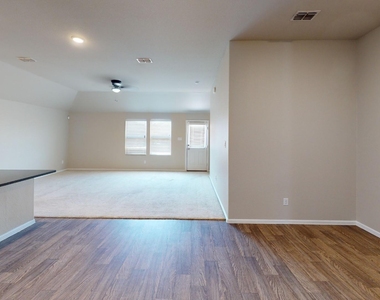 6204 Painswick Drive - Photo Thumbnail 5