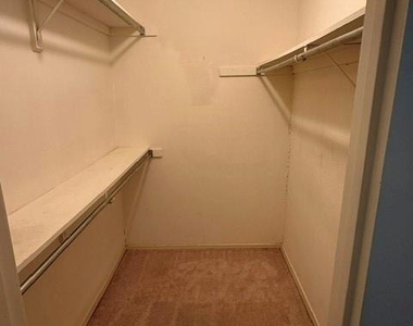 2211 Placid Drive - Photo Thumbnail 14