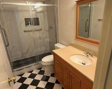 2211 Placid Drive - Photo Thumbnail 15