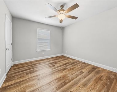 2816 Orchid Drive - Photo Thumbnail 11