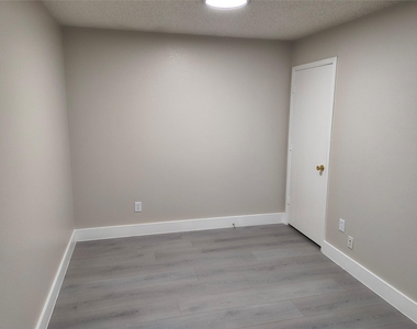 2524 Brinlee Branch Lane - Photo Thumbnail 22