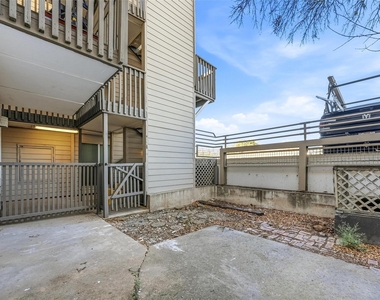 4859 Cedar Springs Road - Photo Thumbnail 27