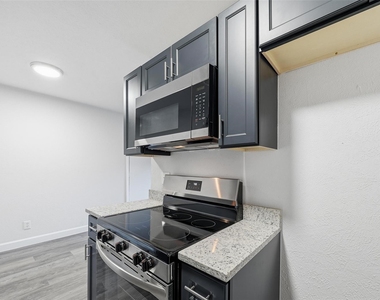 4859 Cedar Springs Road - Photo Thumbnail 6