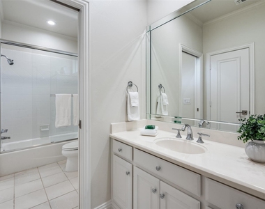 6526 Star Creek - Photo Thumbnail 15