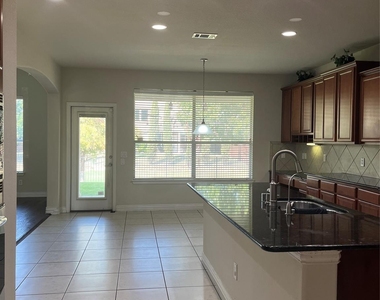 6165 Larkspur Lane - Photo Thumbnail 11
