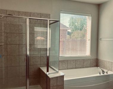 6165 Larkspur Lane - Photo Thumbnail 24