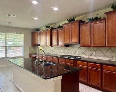 6165 Larkspur Lane - Photo Thumbnail 8