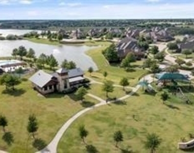 6165 Larkspur Lane - Photo Thumbnail 36
