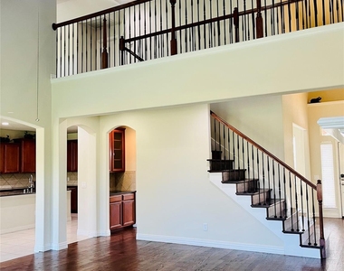 6165 Larkspur Lane - Photo Thumbnail 2