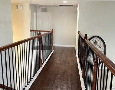 6165 Larkspur Lane - Photo Thumbnail 29