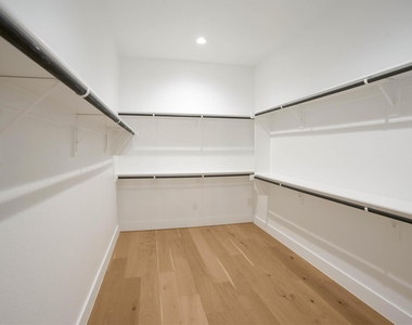 2328 Long Ship Lane - Photo Thumbnail 18