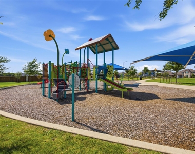 1121 Western Yarrow Avenue - Photo Thumbnail 29