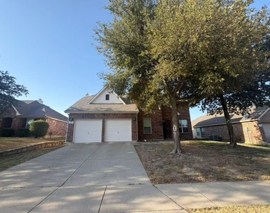 7704 Val Verde Drive - Photo Thumbnail 18