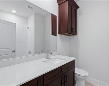 1566 Lake District Drive - Photo Thumbnail 19
