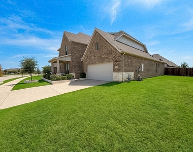 1708 Birch Street - Photo Thumbnail 34