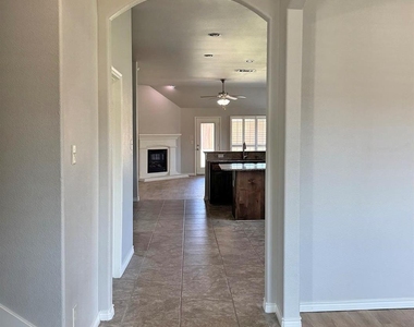 1113 Seguin Road - Photo Thumbnail 5