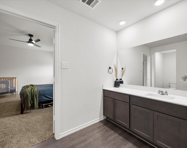 157 Silver Charm Lane - Photo Thumbnail 12