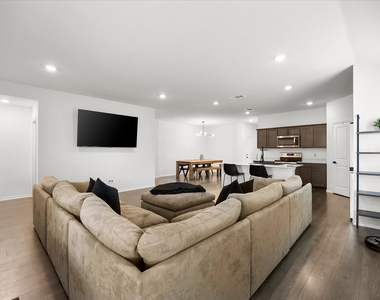 157 Silver Charm Lane - Photo Thumbnail 19