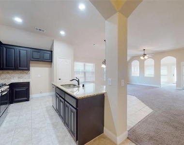 5205 Ambergate Lane - Photo Thumbnail 2