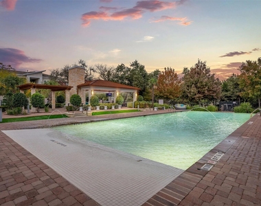12700 Ridgeline Boulevard - Photo Thumbnail 14