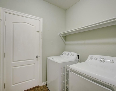 11016 Nw 104th Terrace - Photo Thumbnail 21