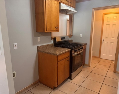 117 Ann Arbor Drive - Photo Thumbnail 1