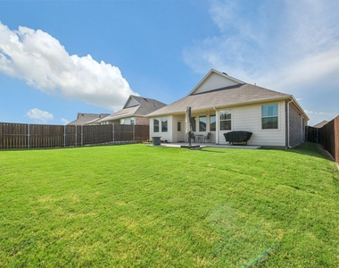 11600 Silver Queen Drive - Photo Thumbnail 32