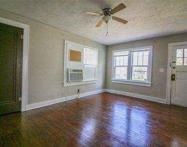 608 Chautauqua Avenue - Photo Thumbnail 2