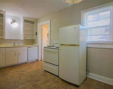 608 Chautauqua Avenue - Photo Thumbnail 4
