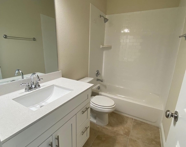 6245 Rainbow Valley Place - Photo Thumbnail 17