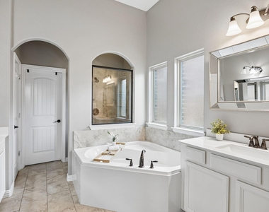 908 Mist Flower Drive - Photo Thumbnail 24