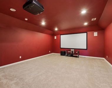 908 Mist Flower Drive - Photo Thumbnail 5