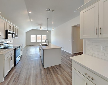 489 Hardesty Drive - Photo Thumbnail 4