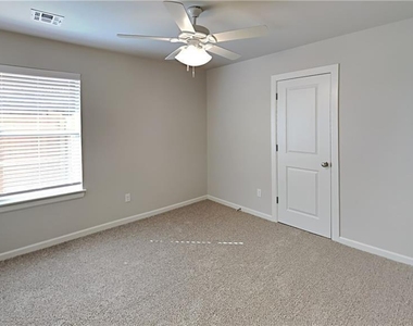 489 Hardesty Drive - Photo Thumbnail 10