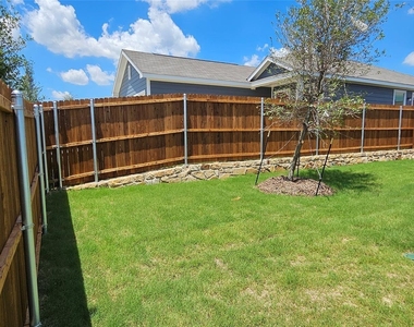 9205 Grackle Place - Photo Thumbnail 8